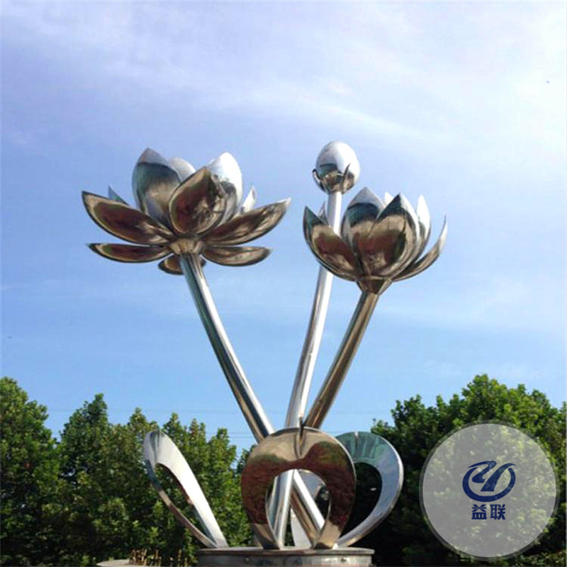 不銹鋼抽象人物雕塑鏤空編織云朵雕塑蕩秋千造型景觀公園綠地裝飾